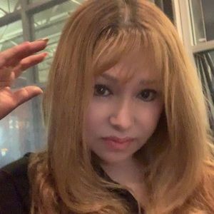 Meet your Posher, Juana